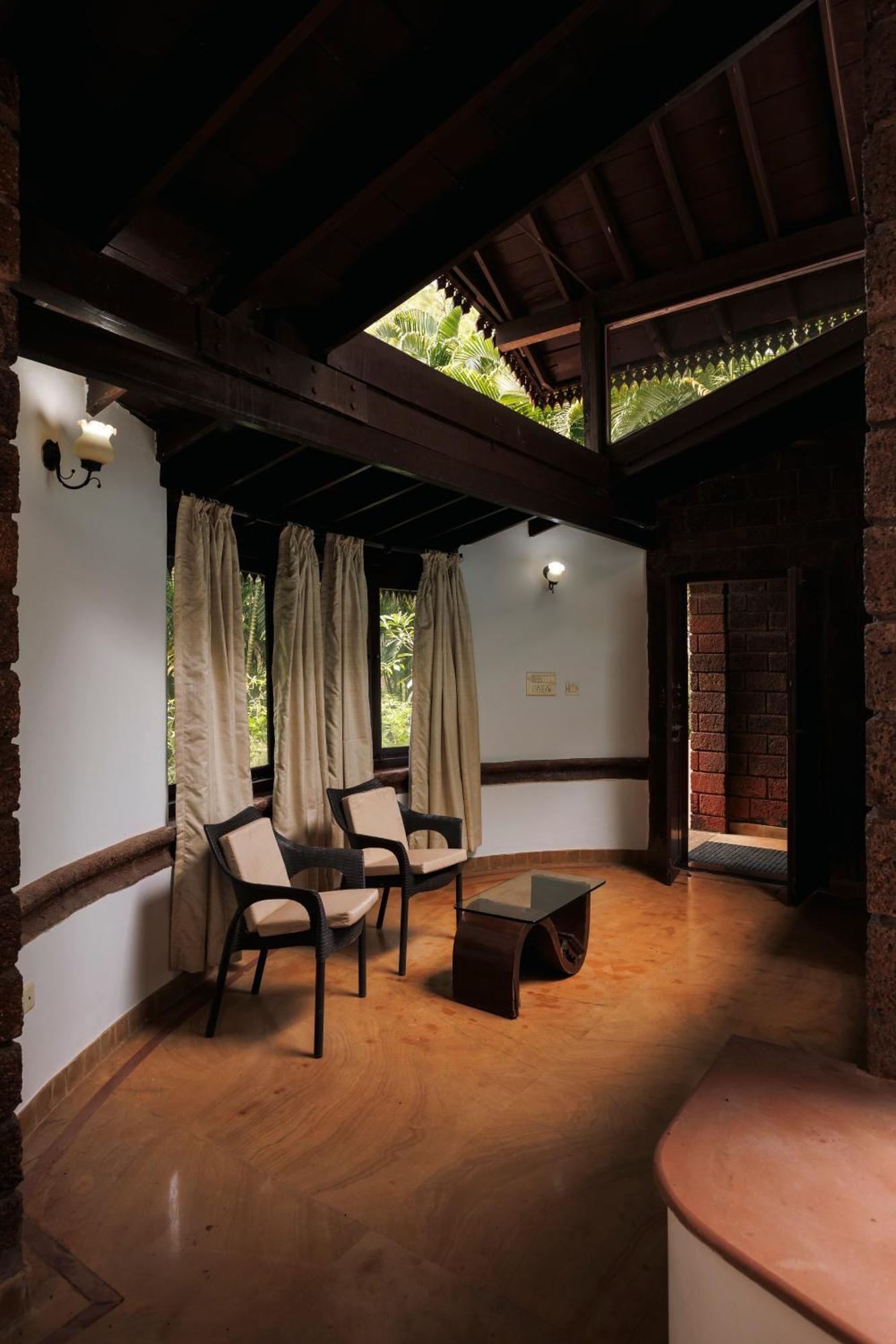Sai Vishram Beach Resort Bainduru Eksteriør bilde