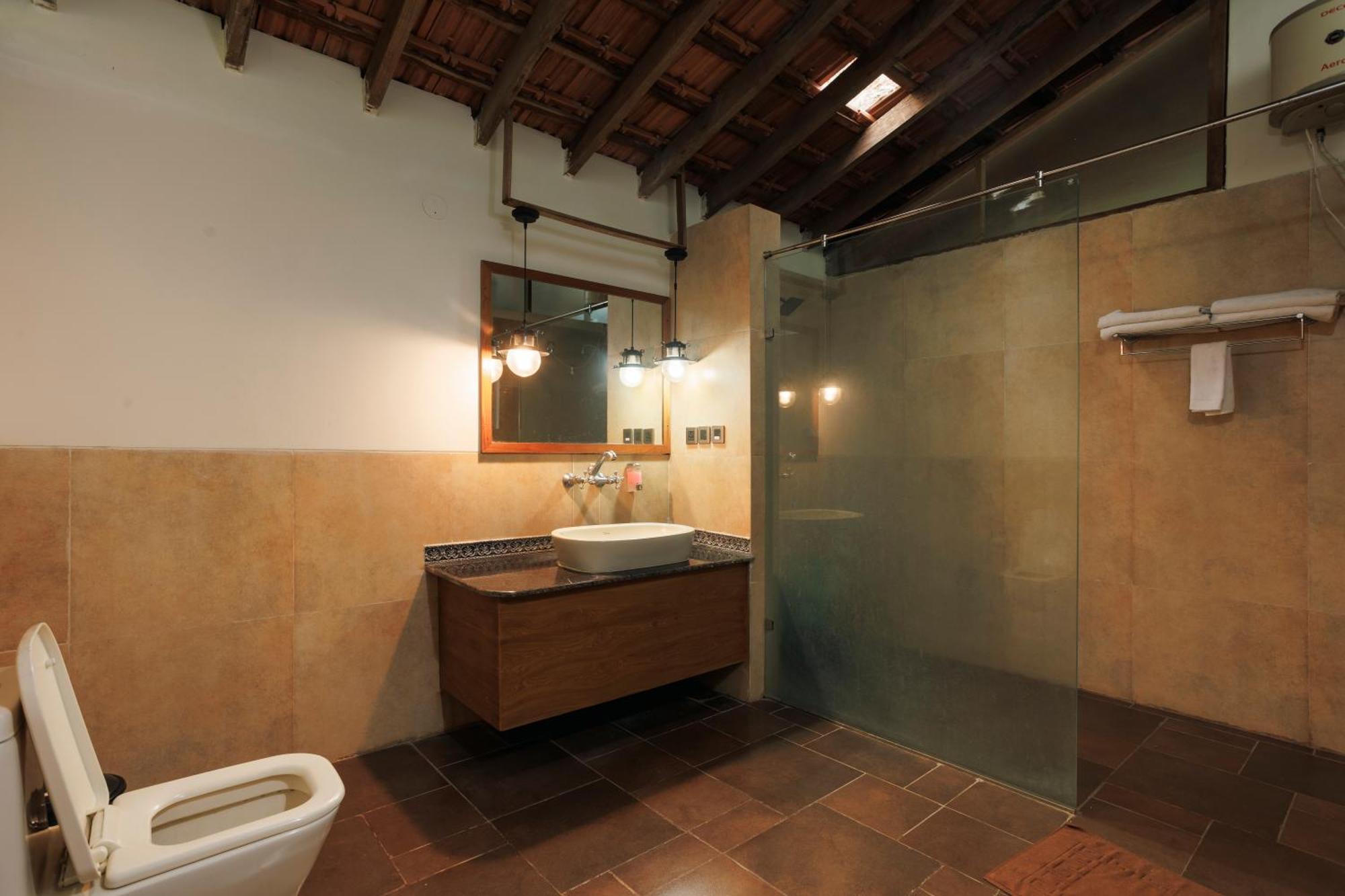Sai Vishram Beach Resort Bainduru Eksteriør bilde
