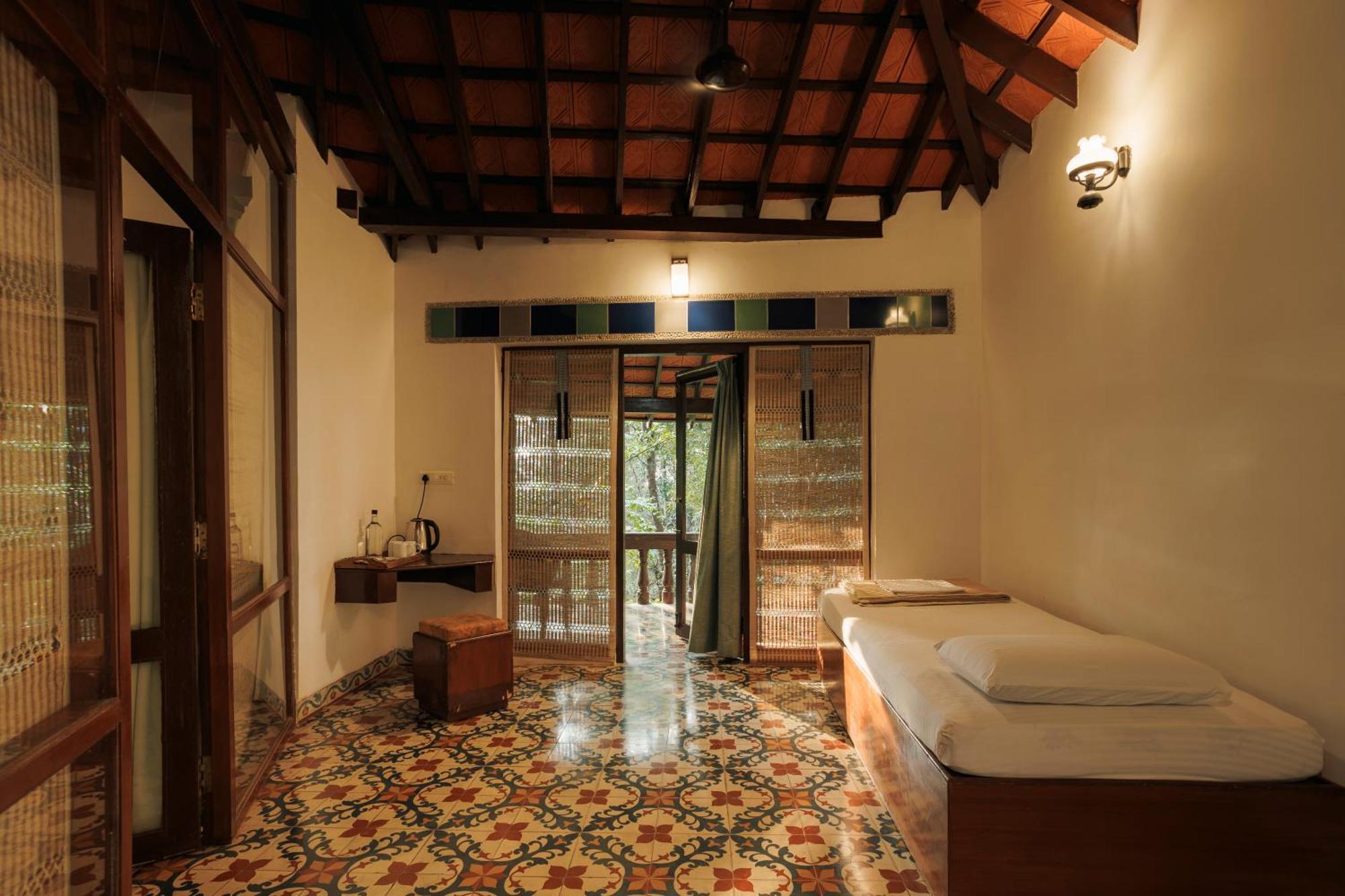 Sai Vishram Beach Resort Bainduru Eksteriør bilde